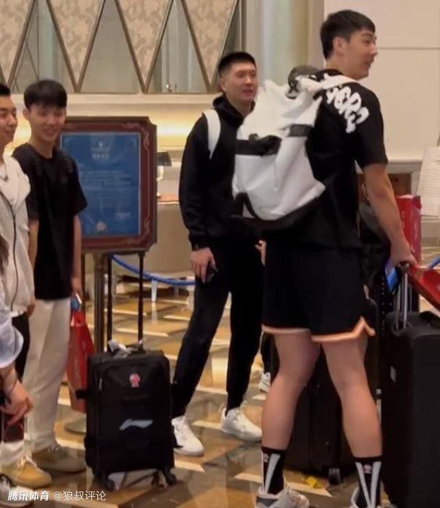 男女激情视频